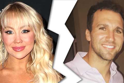 'The Voice' Alum RaeLynn Files for Divorce