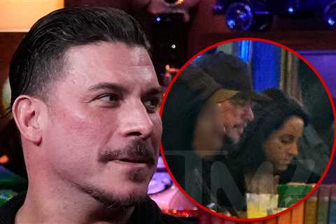 Jax Taylor and Publicist Lori Krebs Spotted at a Bar Months Before Cozy Photo Leak