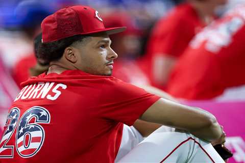 Chase Burns signing historic $105 million contract during breakout Reds season