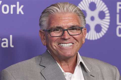 Mike Francesa finally sells massive Long Island home for $7.5 million