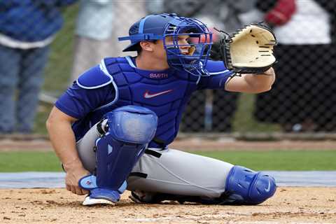With Will Smith shut down, Dodgers must look for another catcher