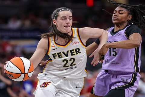 Caitlin Clark still on minutes restriction to start back-to-back before Liberty clash