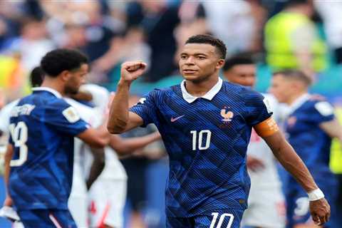 France’s Kylian Mbappe all but clinches World Cup Golden Boot in third-place game