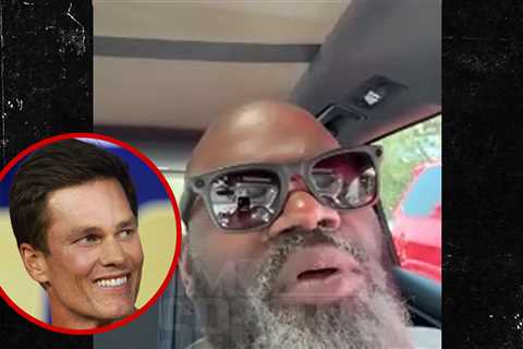 Mark Henry Says Tom Brady Vs. Logan Paul Is 'Match Made In Heaven' For WWE