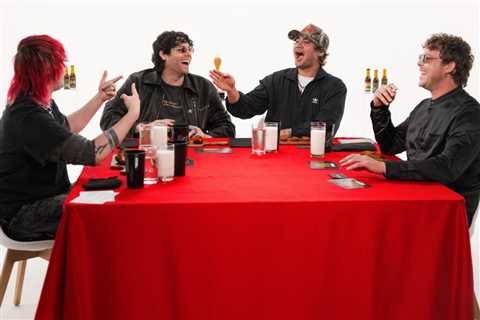 Watch 5 Seconds of Summer Choose to Eat ‘Death Wings’ Rather Than Rank Each Other’s Solo Albums