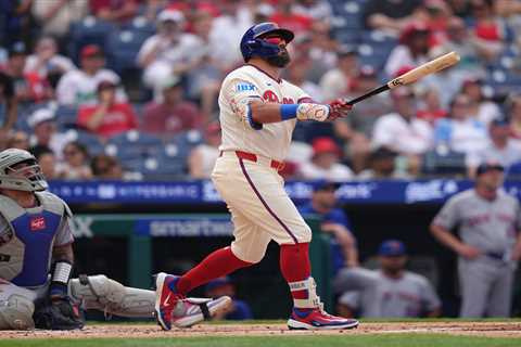 MLB home run leader odds, prediction: Should Kyle Schwarber be the favorite?