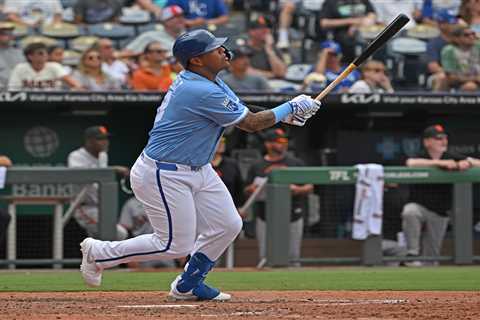 Fan who jumped into fountain to snag Salvador Perez’s record homer was arrested