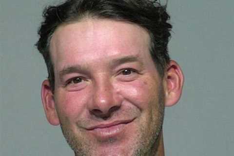 Tony Romo arrested and booked for DUI on golf trip home