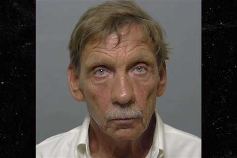 Senior Florida Man Hires Tinder 'Sugar Baby', Pulls Gun When She Tries to Escape