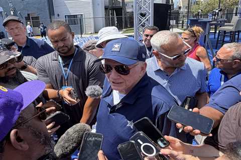 Jerry Jones already talking to teams about trades — with future Cowboys picks on the table