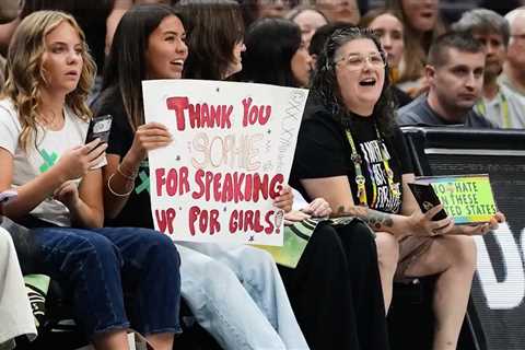 Storm co-owner leaves teen girls in tears amid Sophie Cunningham controversy