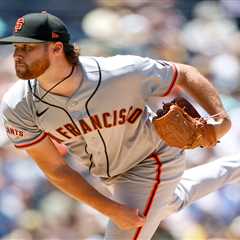 Giants play patience game ahead of trade deadline