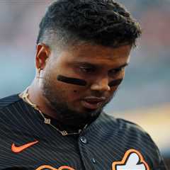 Giants trade Luis Arraez to Phillies at MLB trade deadline