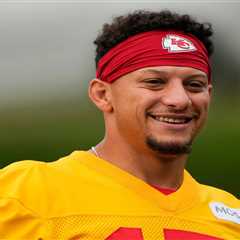 2026 NFL Comeback Player of the Year Odds: Star QB opens as betting favorite