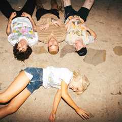 Amyl And The Sniffers Lasso Country Project