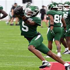 Garrett Wilson, Geno Smith show off growing chemistry on pretty Jets touchdown