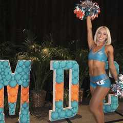 Carson Beck’s cheerleader sister has four-word reaction to QB’s electric debut