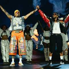 Chris Brown & Usher’s Raymond & Brown Tour at MetLife Stadium: 7 Best Moments From Night 1