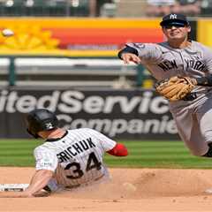 Anthony Volpe makes good first Yankees impression with second base experiment underway