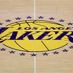 Josh Kushner’s supermodel wife Karlie Kloss had ‘amazing night’ in LA before Lakers sale