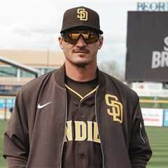 Padres coach detained by ICE accused of extraordinary visa breach