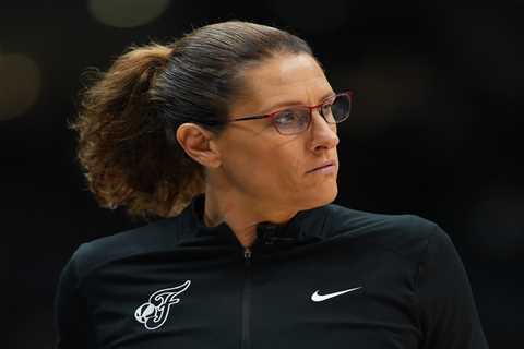 Fever coach Stephanie White admits ‘frustration’ with lingering Sophie Cunningham drama