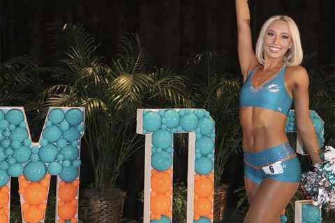 Carson Beck’s cheerleader sister has four-word reaction to QB’s electric debut