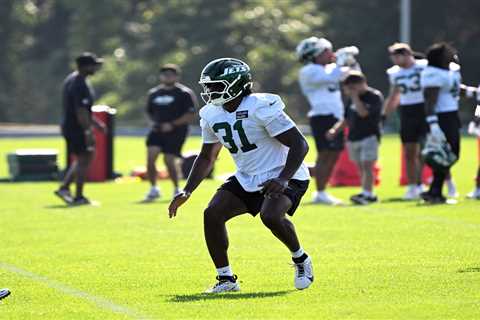 David Bailey day to day with mild ankle injury in potential Jets training camp speed bump