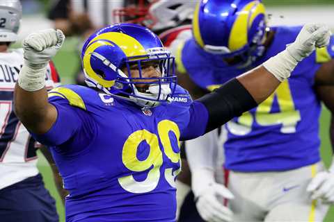 Aaron Donald has blunt response to Rams return idea: ‘He stared through their souls’