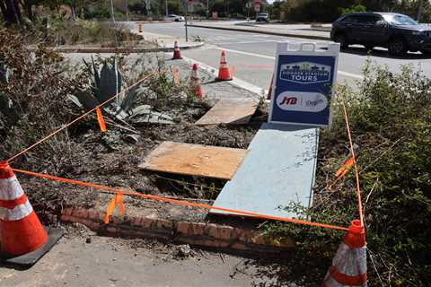 Iconic Dodger Stadium sign significantly damaged in scary car crash