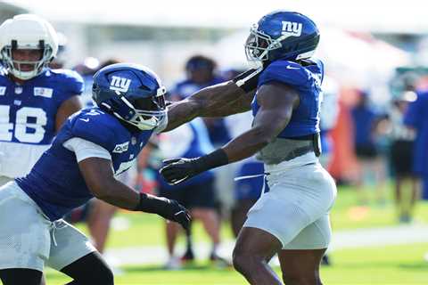 Brian Burns not satisfied despite Giants defense’s dominant day