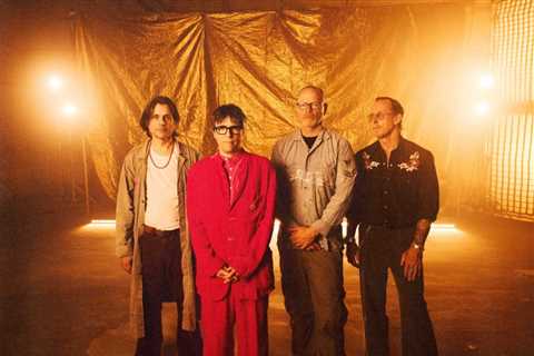 Weezer’s Golden Era Has Arrived: Stream The ‘Gold Album’ Now