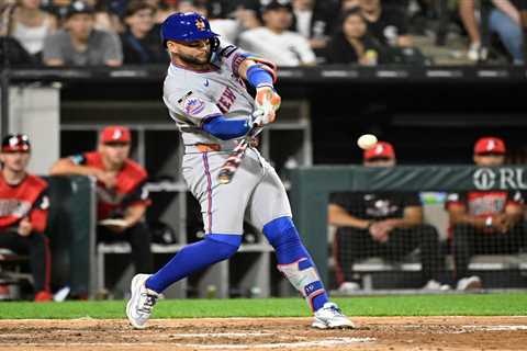 Surging Bo Bichette has become Mets’ beacon of durability after injury-filled years