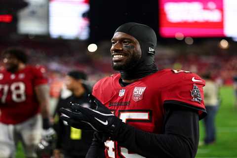 49ers trade for Pro Bowl linebacker Deion Jones from Saints