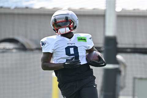 Texans acquire Kayshon Boutte from Patriots after crushing Jayden Higgins injury