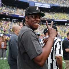 Jay-Z Makes Surprise Appearance at London’s ‘The Blueprint’ Pop-Up Ahead of His Shows