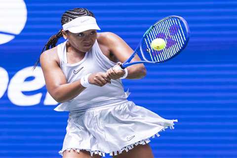 Naomi Osaka survives rough second set to reach third round of US Open
