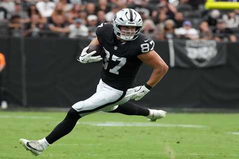 Michael Mayer’s moment: Raiders other tight end steps into spotlight