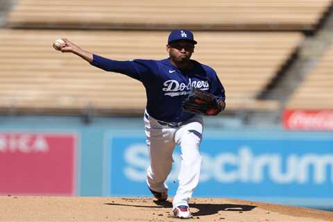 Edwin Díaz in danger of missing Dodgers playoff roster –– even amid another bullpen injury